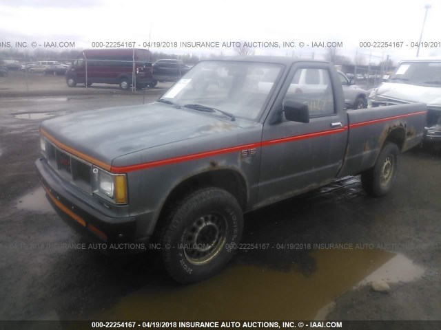 1GTCT14R2G2507130 - 1986 GMC S TRUCK S15 GRAY photo 2