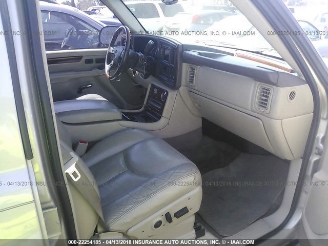 1GYEK63N84R150475 - 2004 CADILLAC ESCALADE LUXURY 香槟色 照片 5