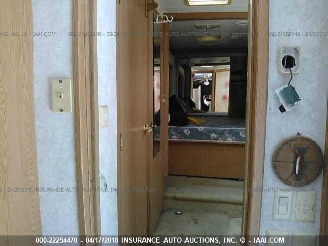 4YDF3292624500254 - 2002 KEYSTONE MONTANA Unknown photo 8