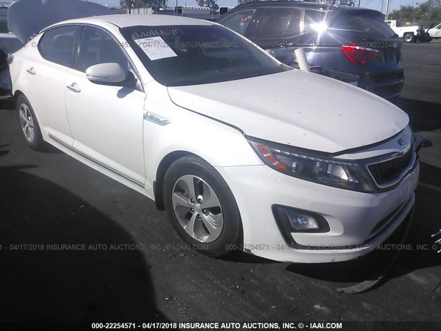 KNAGM4AD7F5087738 - 2015 KIA OPTIMA HYBRID WHITE photo 1