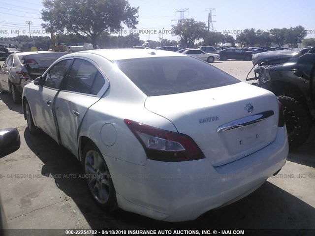 1N4AA5AP0AC865793 - 2010 NISSAN MAXIMA S/SV WHITE photo 3