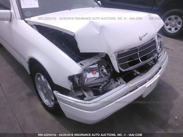 WDBHA22E0RF084060 - 1994 MERCEDES-BENZ C 220 WHITE photo 6