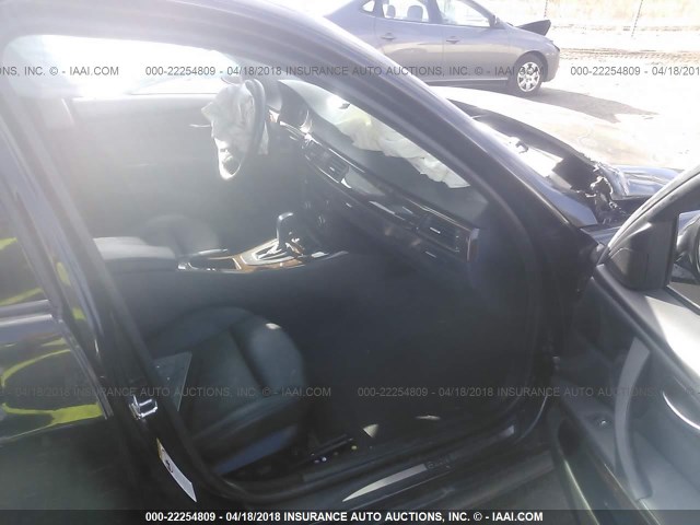 WBAPL33529A404274 - 2009 BMW 335 XI BLACK photo 5