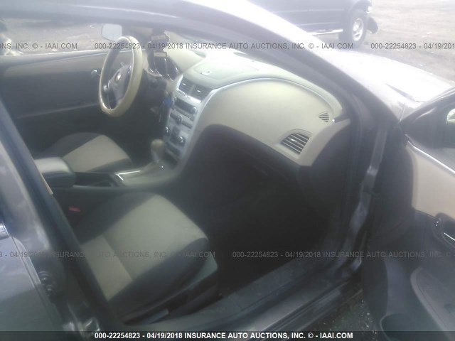 1G1ZB5E0XCF106716 - 2012 CHEVROLET MALIBU LS 棕色 照片 5