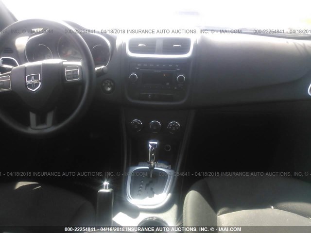 1B3BD4FB4BN598551 - 2011 DODGE AVENGER EXPRESS 白色 照片 5