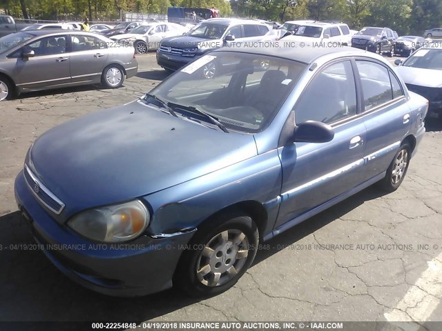 KNADC123616055151 - 2001 KIA RIO BLUE photo 2