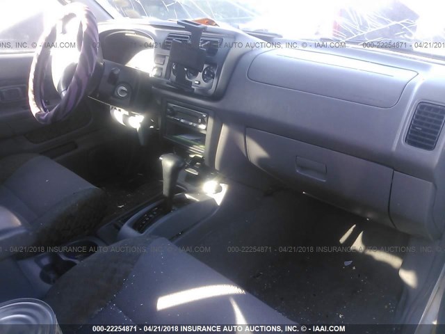 5N1ED28T9YC607380 - 2000 NISSAN XTERRA XE/SE SILVER photo 5