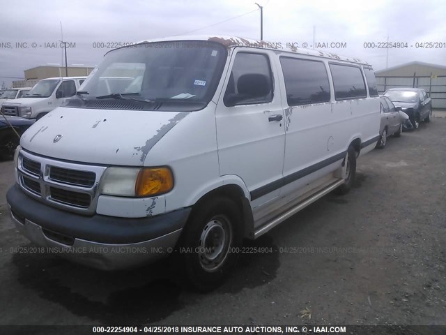 2B5WB35Z2YK138283 - 2000 DODGE RAM WAGON B3500 WHITE photo 2