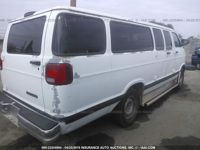 2B5WB35Z2YK138283 - 2000 DODGE RAM WAGON B3500 WHITE photo 4