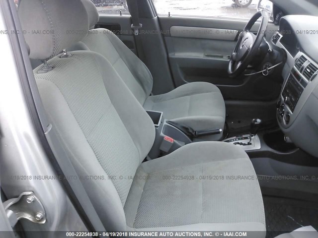 KL5JD56Z37K602391 - 2007 SUZUKI FORENZA CONVENIENCE/POPULAR SILVER photo 5