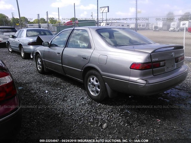 4T1BG22K5XU591164 - 1999 TOYOTA CAMRY CE/LE/XLE 香槟色 照片 3