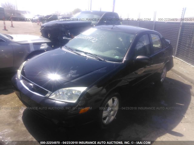 1FAHP34N77W107131 - 2007 FORD FOCUS ZX4/S/SE/SES 黑色 照片 2