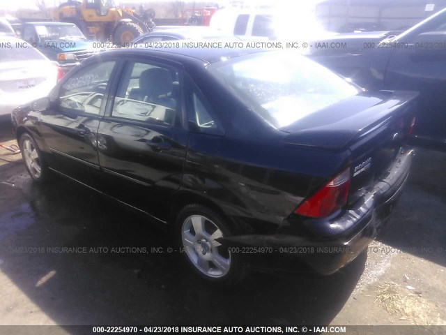 1FAHP34N77W107131 - 2007 FORD FOCUS ZX4/S/SE/SES 黑色 照片 3