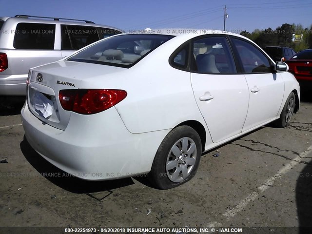 KMHDU46D68U476759 - 2008 HYUNDAI ELANTRA GLS/SE/LIMITED WHITE photo 4