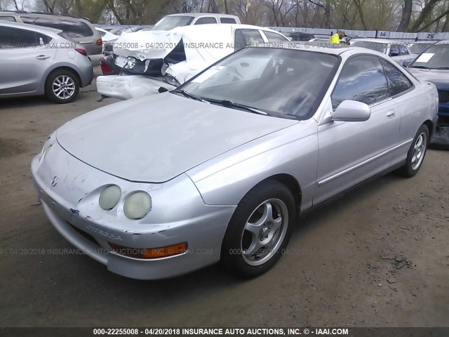 JH4DC4455YS002167 - 2000 ACURA INTEGRA LS SILVER photo 2