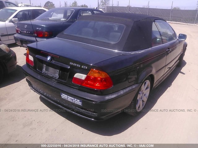 WBABS33401JY54465 - 2001 BMW 325 CI BLACK photo 4