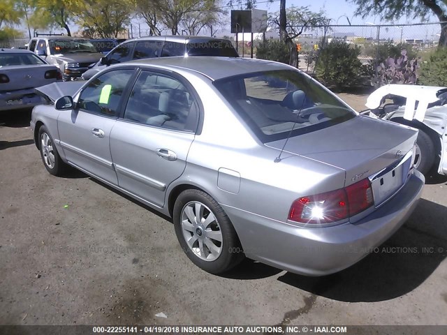 KNAGD128955416437 - 2005 KIA OPTIMA LX/EX SILVER photo 3