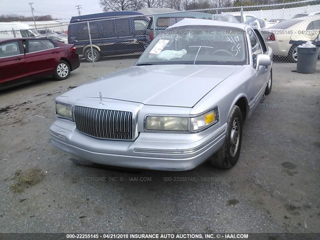 1LNLM81WXSY733336 - 1995 LINCOLN TOWN CAR EXECUTIVE Серебристый фото 2