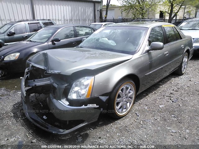 1G6KH5E65BU144492 - 2011 CADILLAC DTS PREMIUM COLLECTION BEIGE photo 2