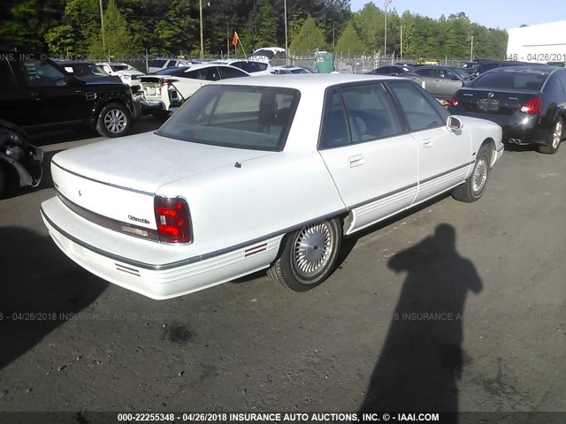 1G3CX52K7S4305849 - 1995 OLDSMOBILE 98 REGENCY ELITE WHITE photo 4