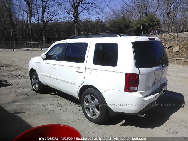 5FNYF3H75CB029018 - 2012 HONDA PILOT EXLN WHITE photo 3