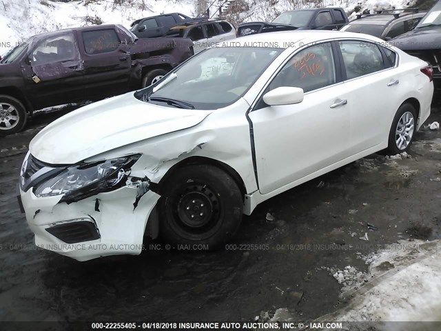 1N4AL3AP7GN340354 - 2016 NISSAN ALTIMA 2.5/S/SV/SL/SR WHITE photo 2