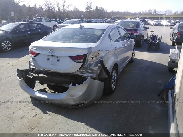 5NPDH4AE9FH613306 - 2015 HYUNDAI ELANTRA SE/SPORT/LIMITED SILVER photo 4