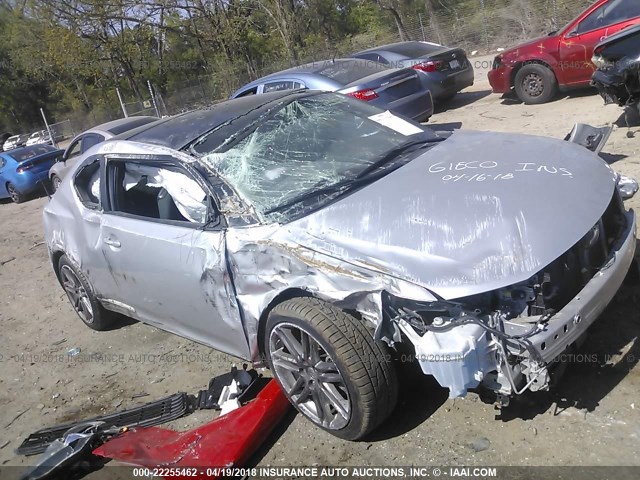JTKJF5C75B3018349 - 2011 TOYOTA SCION TC 银色 照片 1