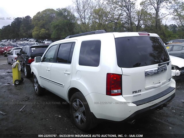 5FNYF4H94CB029597 - 2012 HONDA PILOT TOURING WHITE photo 3