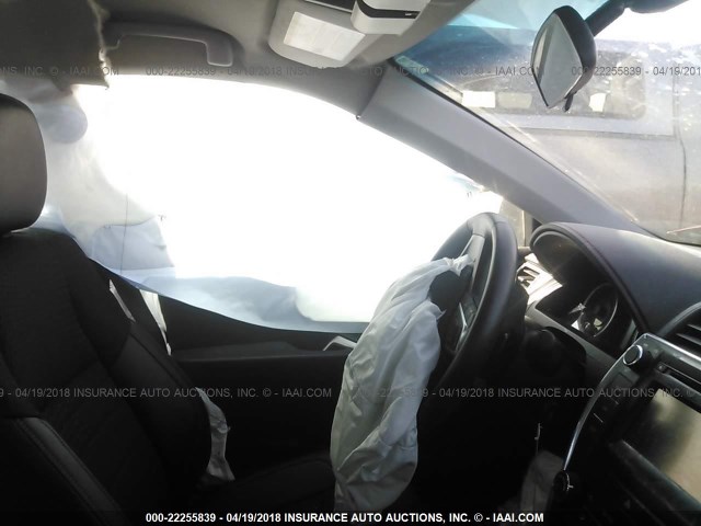 4T1BF1FK4FU928476 - 2015 TOYOTA CAMRY LE/XLE/SE/XSE RED photo 5