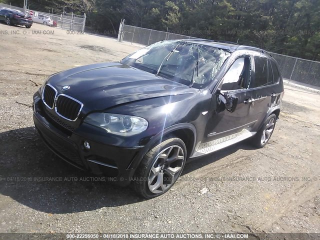 5UXZV4C5XD0B03683 - 2013 BMW X5 XDRIVE35I BLACK photo 2