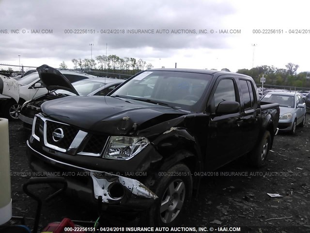 1N6AD07W86C469926 - 2006 NISSAN FRONTIER CREW CAB LE/SE/OFF ROAD BLACK photo 2