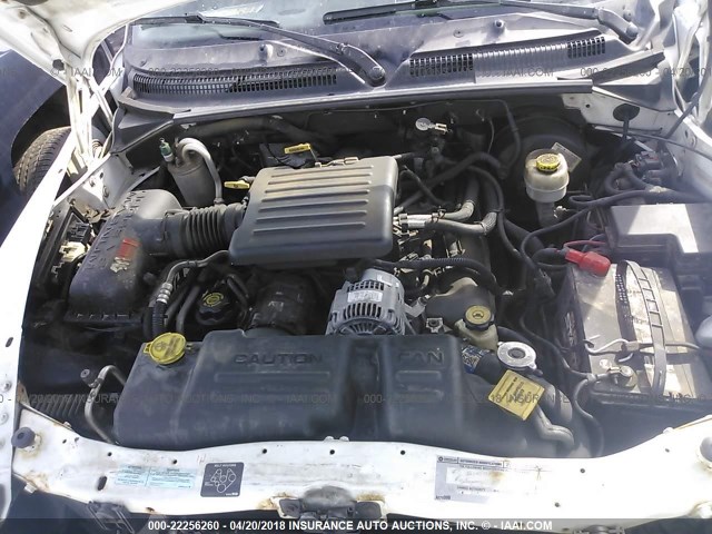 1B7GG22N3YS580634 - 2000 DODGE DAKOTA WHITE photo 10