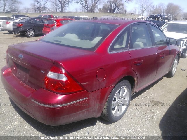 1FAHP241X7G129772 - 2007 FORD FIVE HUNDRED SEL RED photo 4