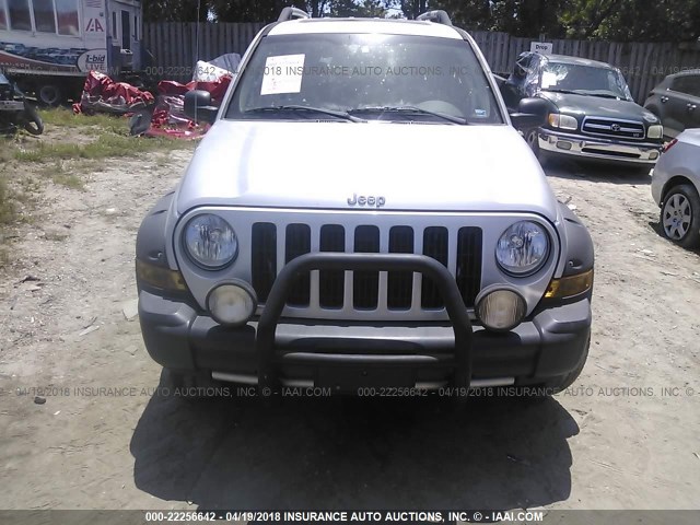 1J4GL38K15W682804 - 2005 JEEP LIBERTY RENEGADE SILVER photo 6