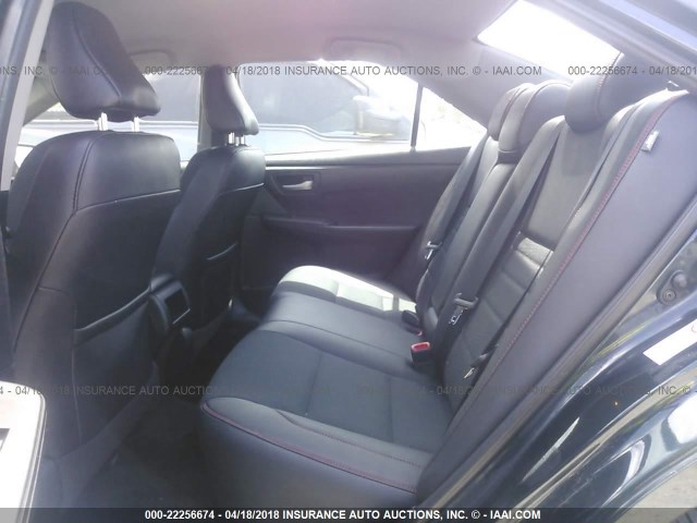 4T1BF1FK8HU377875 - 2017 TOYOTA CAMRY LE/XLE/SE/XSE BLACK photo 8