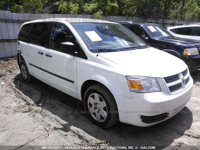 2D8HN44H68R798518 - 2008 DODGE GRAND CARAVAN SE WHITE photo 1