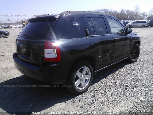 1J8FF47W27D211772 - 2007 JEEP COMPASS BLACK photo 4