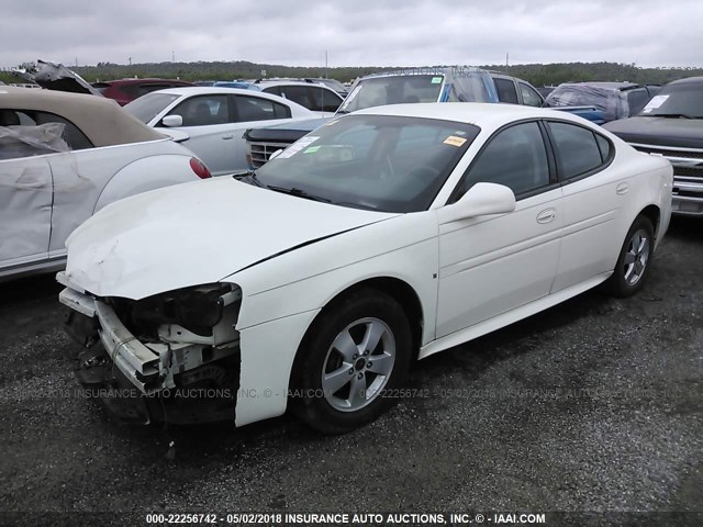 2G2WP552661233430 - 2006 PONTIAC GRAND PRIX თეთრი ფოტო 2