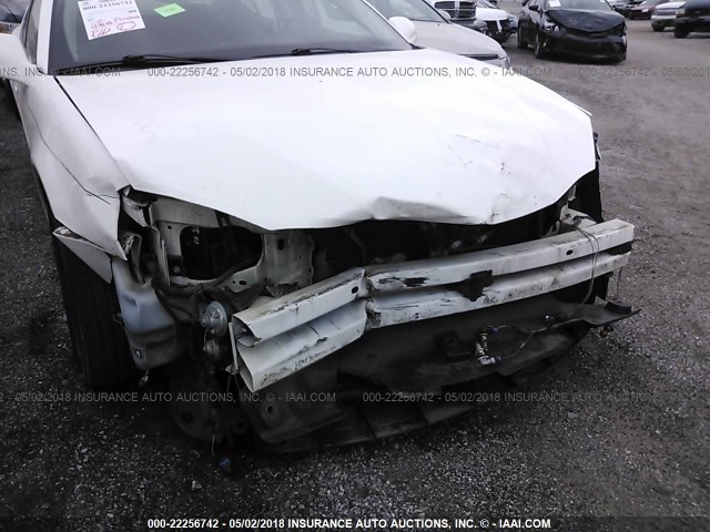 2G2WP552661233430 - 2006 PONTIAC GRAND PRIX თეთრი ფოტო 6