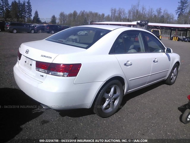 5NPEU46F97H168228 - 2007 HYUNDAI SONATA SE/LIMITED WHITE photo 4