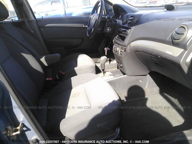 KL1TD56647B119542 - 2007 CHEVROLET AVEO LS Light Blue photo 5
