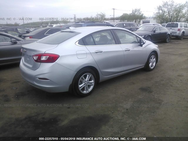 1G1BE5SM5H7193037 - 2017 CHEVROLET CRUZE LT SILVER photo 4