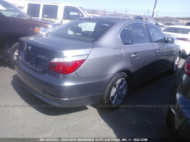 WBANV13538C150518 - 2008 BMW 528 XI GRAY photo 4