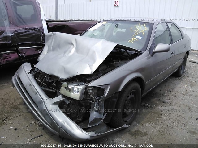 4T1BG22K91U035155 - 2001 TOYOTA CAMRY CE/LE/XLE GRAY photo 2