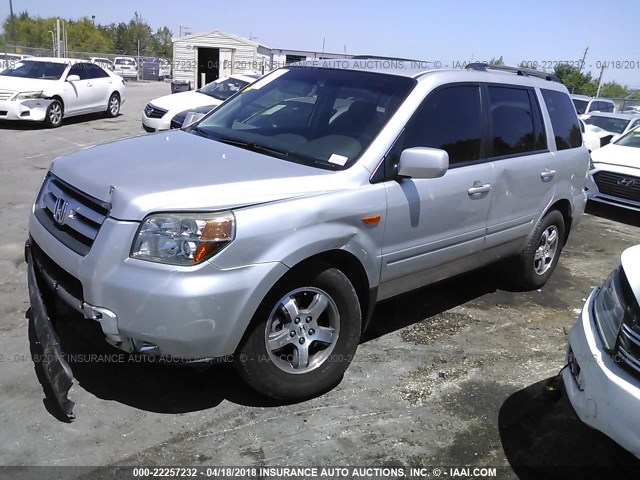 5FNYF28467B014503 - 2007 HONDA PILOT EX SILVER photo 2