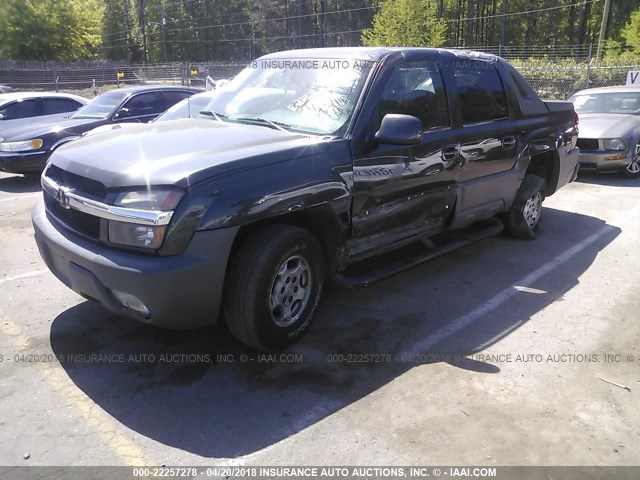 3GNEC13T93G164752 - 2003 CHEVROLET AVALANCHE C1500 GRAY photo 2