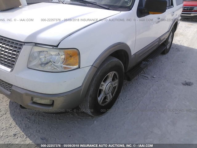 1FMFU18L33LA65278 - 2003 FORD EXPEDITION EDDIE BAUER WHITE photo 6