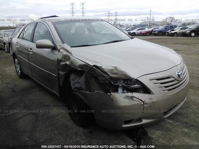 4T1BE46K07U066900 - 2007 TOYOTA CAMRY NEW GENERAT CE/LE/XLE/SE GOLD photo 1