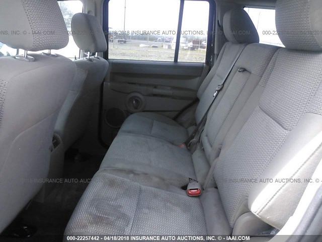 1J8HG48K56C238681 - 2006 JEEP COMMANDER 锡色 照片 8